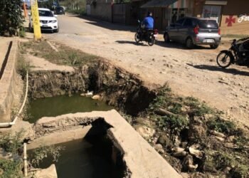 El sector La Ureña en Santo Domingo Este esperan la prometida intervención del “Gobierno Contigo”