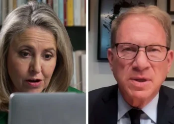 ‘Me invitaron ellos y ahora me atacan’: el periodista al que metieron en un chat de seguridad de la Casa Blanca habla con la BBC