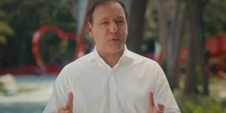 Abel rechaza fusión ministerios y propone fortalecer educación