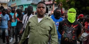 Barbecue amenaza con «hacer llorar» al Gobierno de Haití