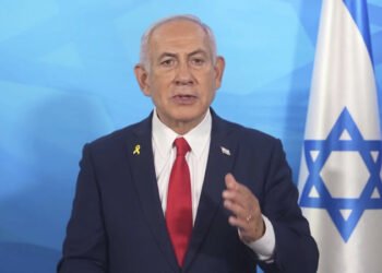 Netanyahu pide a Hamás que deponga las armas y que sus dirigentes salgan de la Franja de Gaza