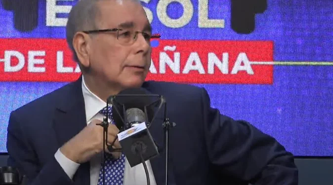 Danilo Medina: “El Gobierno no puede pretender que el pueblo pague los platos rotos, cuando los platos los han roto ellos”