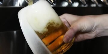 Las guerras comerciales de Trump amenazan a los cerveceros artesanales de EE. UU.