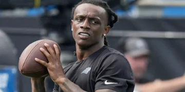 Jaycee Horn firma por 100 millones de dólares con Panthers, es el esquinero mejor pagado