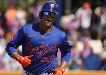 104 jugadores dominicanos abren temporada con salarios por US$595,196,765 millones