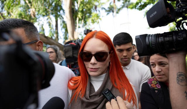 Mireddys González acusa a Daddy Yankee de “desviar la atención” en batalla legal por corporaciones