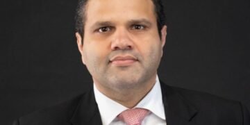 El gobierno debe frenar el aumento del gasto corriente