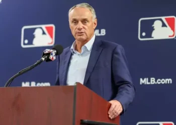 MLB elimina menciones a «diversidad» en su página web tras orden ejecutiva