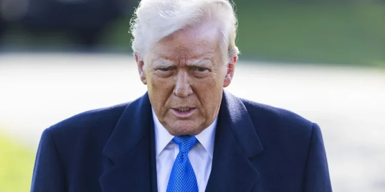 Trump revoca el «parole» de 530.000 cubanos, haitianos, nicaragüenses y venezolanos