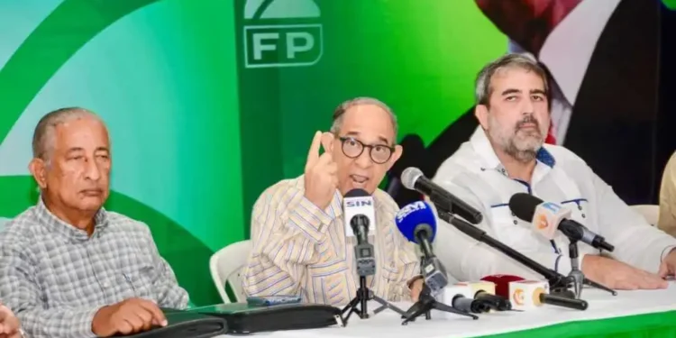 Partido Fuerza del Pueblo acusa al Gobierno del PRM de presunto “desvio de fondos“ de Aerodom