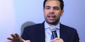 Cultura busca limpiar las letras de canciones de artistas urbanos 