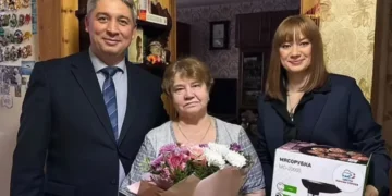 Críticas a Putin por regalar picadoras de carne a las madres de los soldados muertos en el frente de Ucrania