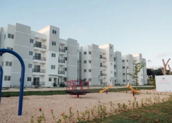 Continúan en alza precios de inmuebles y alquileres en la República Dominicana