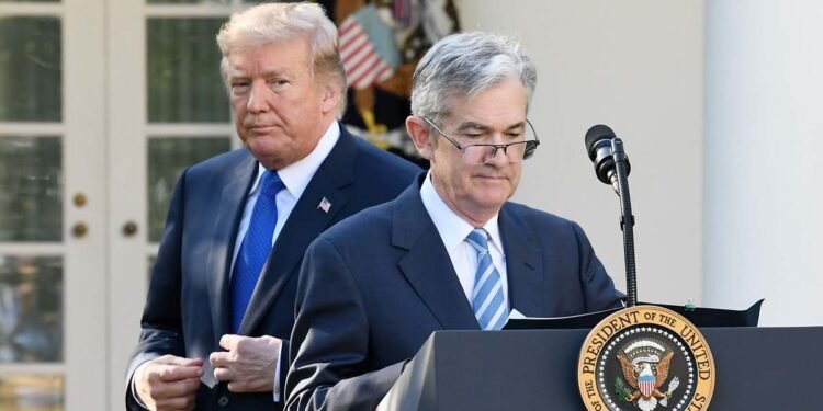 Trump dice que no tiene planes de despedir a Powell de la Fed; el mercado sube