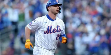 Con sencillo decisivo de Alonso, Mets barren a Azulejos por primera vez desde 2001
