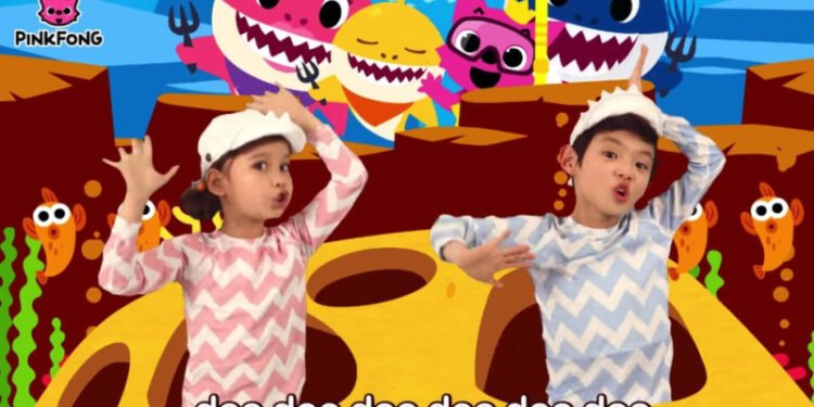 ¡Los niños reinan! A 20 años del lanzamiento de YouTube, los videos más vistos son infantiles