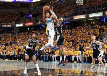 Pacers y Celtics, a semifinales de la Conferencia Este; los Pistons siguen con vida