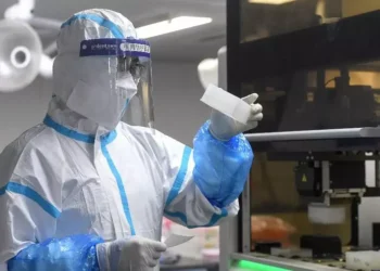 Sitio web de la Casa Blanca culpa a China de supuesta «fuga del laboratorio» del covid-19