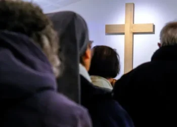De instrumento de tortura a signo de fe: cómo la cruz se convirtió en el símbolo del cristianismo