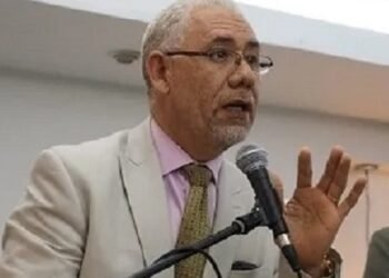 Reacción al anuncio de reajuste salarial a trabajadores del hogar