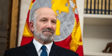 EE.UU. dice que habrá aranceles específicos «pronto» para los dispositivos electrónicos