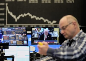 Empresarios de EE.UU. arremeten contra los aranceles de Trump y advierten de consecuencias