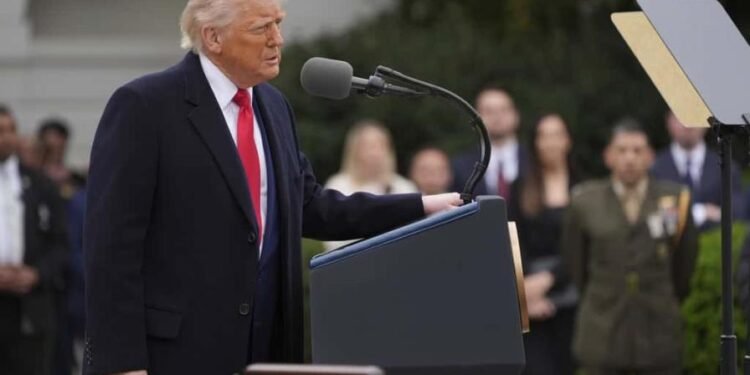 Trump dice que firmará un decreto que impone «aranceles recíprocos» a todo el mundo