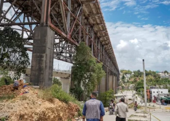 Oficina del Defensor del Pueblo ve serias fallas en puente de la 17