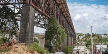 Oficina del Defensor del Pueblo ve serias fallas en puente de la 17