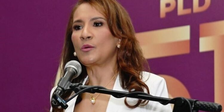 Política migratoria no debe ser solo deportaciones