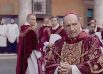 Audiencia de ‘Conclave’ se dispara tras la muerte del papa Francisco