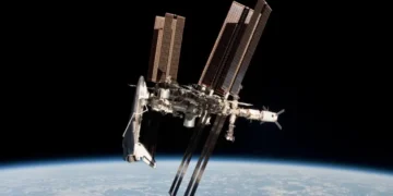 La NASA advierte del preocupante estado de la ISS: «Ha entrado en el periodo más riesgoso de su existencia»