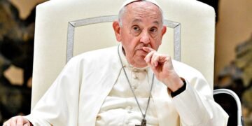Medios revelan la posible causa de la muerte del papa Francisco