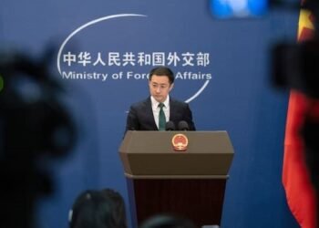 China eleva al 84 % aranceles a los productos estadounidenses