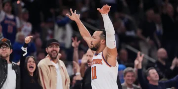 Tras 25 años Knicks vuelven a las finales del Este