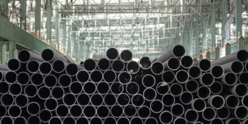 Los subsidios de China al acero «distorsionan» el mercado global, afirma la OCDE