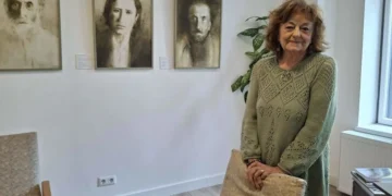 Ana Blandiana: «Rusia está haciendo todo lo posible para desestabilizar a Europa»