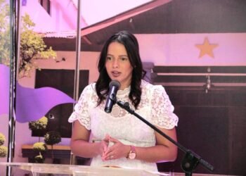 Jóvenes dominicanos y la escasez de trabajo