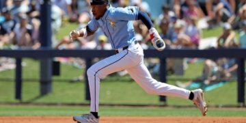 El corredor más rápido de Grandes Ligas anotó desde segunda base…con un hit al cuadro