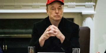 De aliado incondicional a asesor descontento, Elon Musk dice adiós a Washington