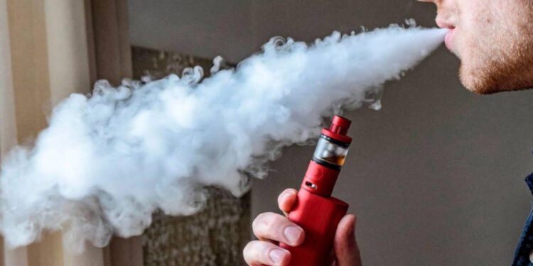 Aumenta el vapeo entre jóvenes: el riesgo de iniciar el tabaquismo