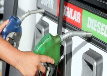 Anadegas dice combustibles debieron bajar 11 pesos