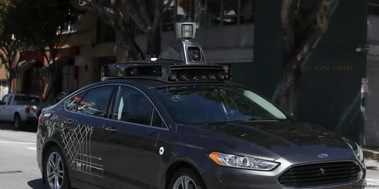 Uber experimentará con autos sin conductor en Europa