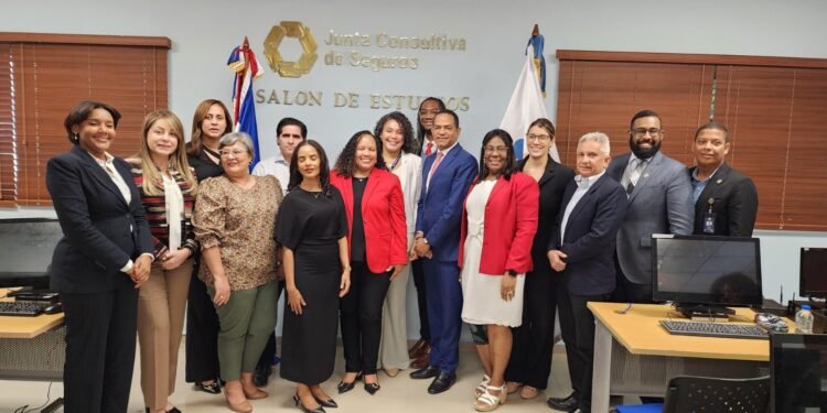 Superintendencia de Seguros impulsa igualdad de género como compromiso institucional permanente