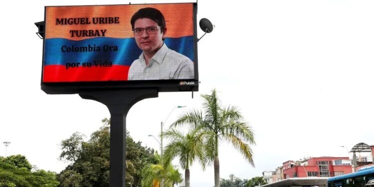 El Gobierno colombiano maneja tres hipótesis sobre el atentado al senador Miguel Uribe Turbay