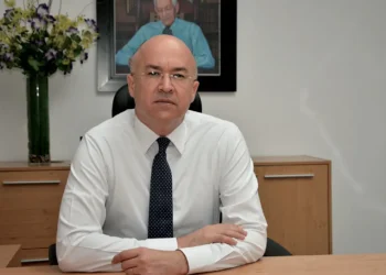 Francisco Domínguez Brito: “Frente al descalabro del sector construcción, el Gobierno responde con más impuestos”.