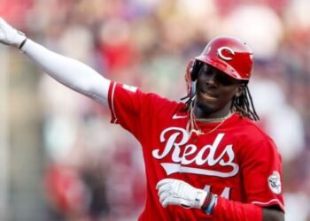 “Puede hacerlo todo”: Elly brilla en triunfo de Rojos y recibe elogio de Aaron Judge