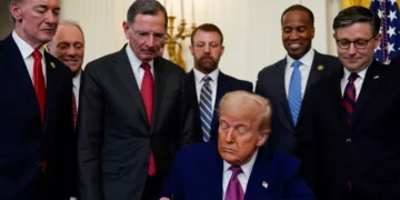 Trump afirma que un ataque de Israel a Irán es posible, pero no inminente