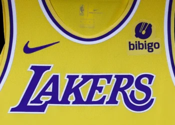 Los Angeles Lakers, vendidos por 10.000 millones de dólares, un récord en el deporte estadounidense