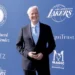 Así es Mark Walter, el multimillonario que compró los Lakers por 10.000 millones